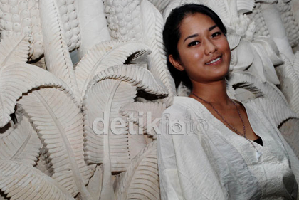 FOTO: 10 Janda Cantik Artis Indonesia - Mp3 Maut | Mp3 