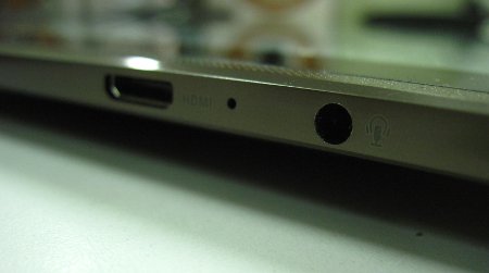 Port HDMI pada Asus Eee Pad Transformer