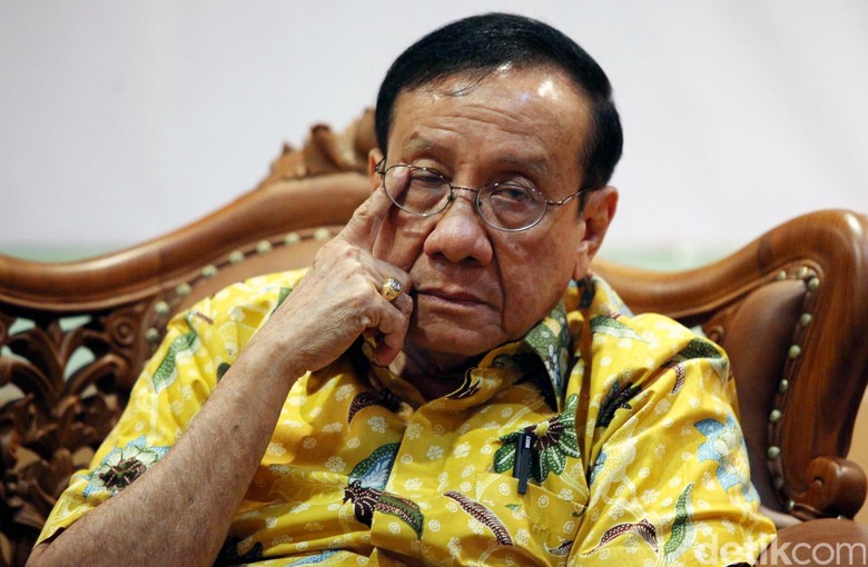 Akbar Tandjung Setuju Sidang MKD Novanto Dilakukan Terbuka