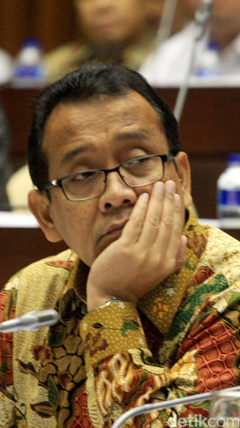 Undang Ekonom ke Istana, Jokowi Evaluasi Menteri Bidang Ekonomi?