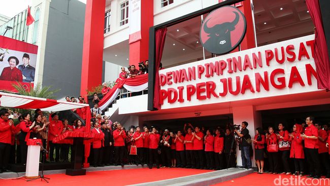PDIP Kembali Gelar Rapat Soal Pilkada, Djarot: Bahas DKI Masih Lama