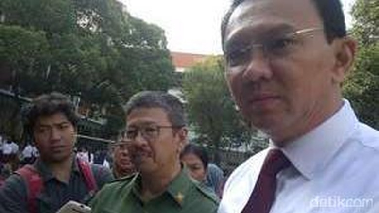 Ini Cara Ahok Agar Jalur TransJ Steril Ini Cara Ahok Agar Jalur TransJ Steril