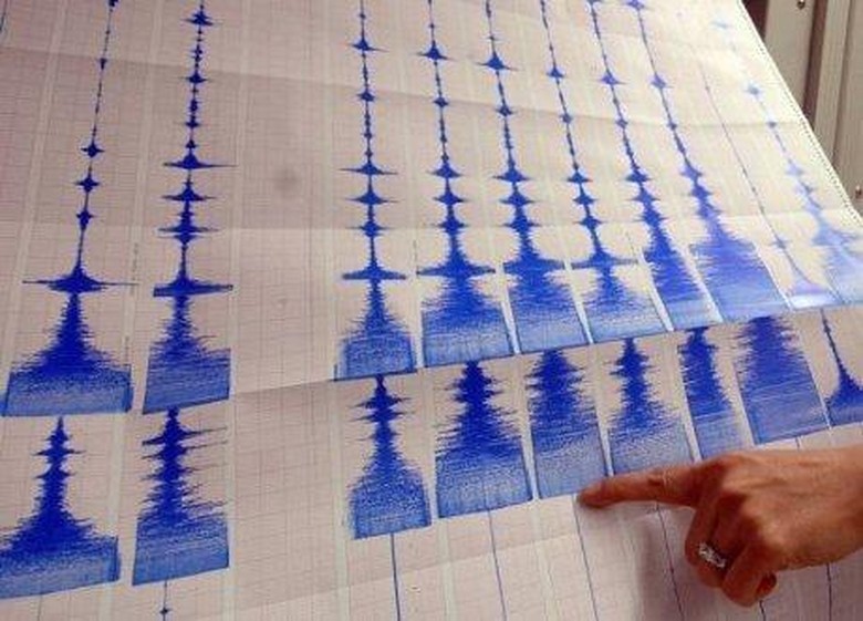 BMKG Revisi Data Gempa Mentawai: Kekuatan 7,8 SR