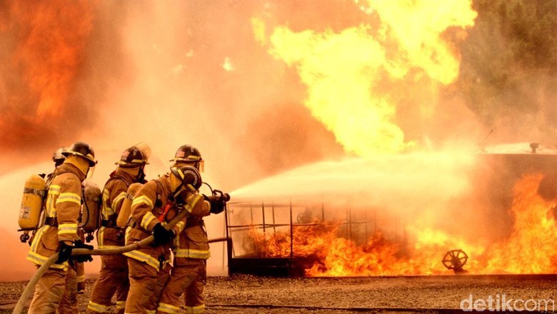 Masjid di California Terbakar, Diduga Sabotase