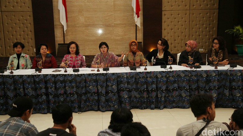 48 Capim KPK Jalani Psikotes dan Tes Bahasa Inggris 48 Capim KPK Jalani Psikotes dan Tes Bahasa Inggris