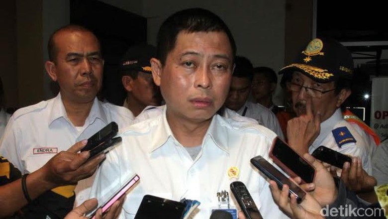 Menteri Jonan: Kami Minta Trigana Air Tangani Keluarga Korban dengan Baik