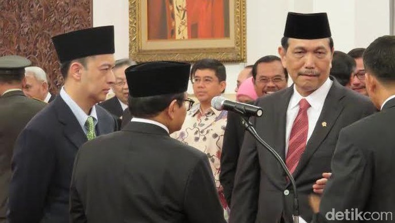 Sah! Presiden Jokowi Lantik 5 Menteri Baru Kabinet Kerja dan Seskab