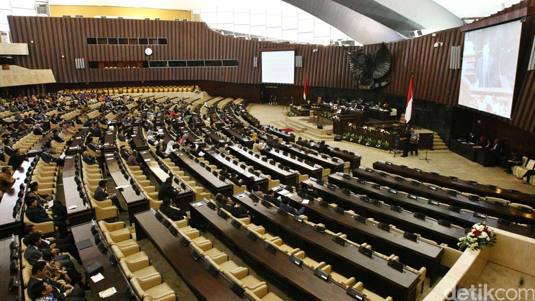 Mepet Reses, DPR akan Lanjutkan Revisi UU KPK di 2016