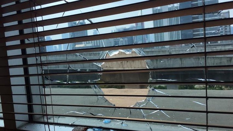 Polisi Selidiki Motif Penembakan di Kantor Menteri ESDM, Terkait Teror?