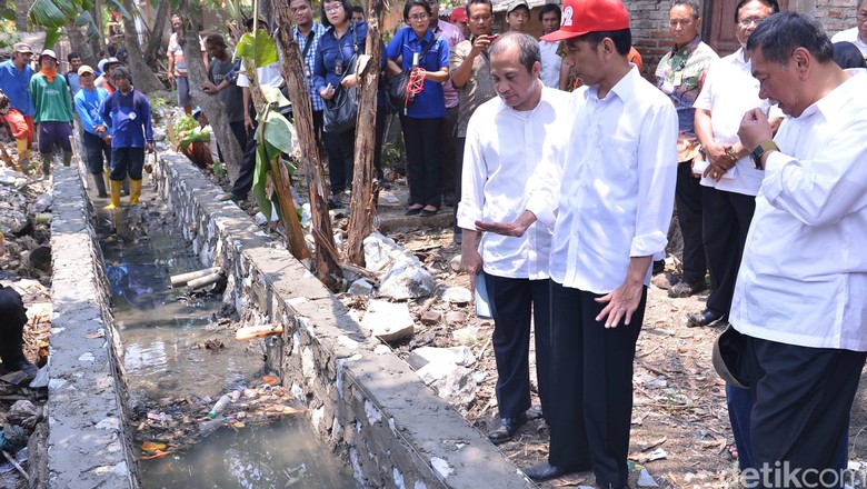 Menteri Marwan: Presiden Ingin Pembangunan Infrastruktur dari Dana Desa