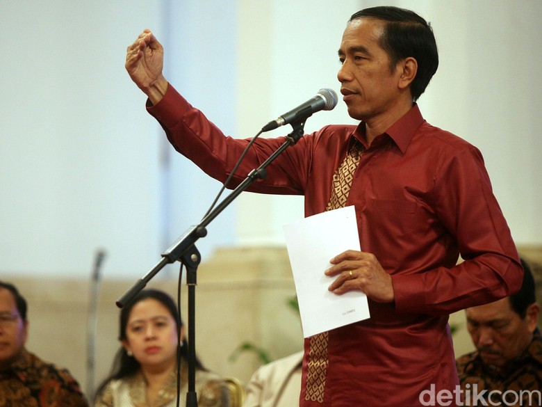 Jokowi Gelar Rapat Soal Asap, Bahas Rencana Evakuasi Warga Jokowi Gelar Rapat Soal Asap, Bahas Rencana Evakuasi Warga