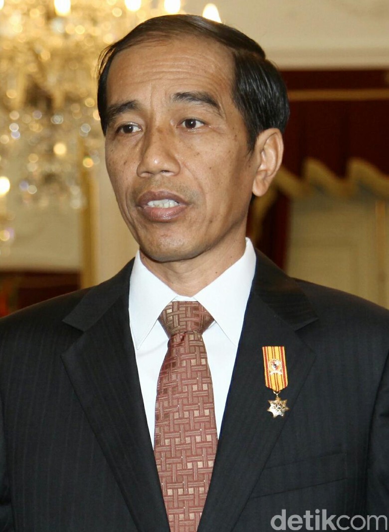 Jokowi Beri Pegawai RRI Tunjangan Hingga Rp 14 Juta per Bulan