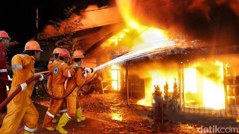 Dua Korban Tewas dalam Kebakaran 3 Rumah di Soppeng