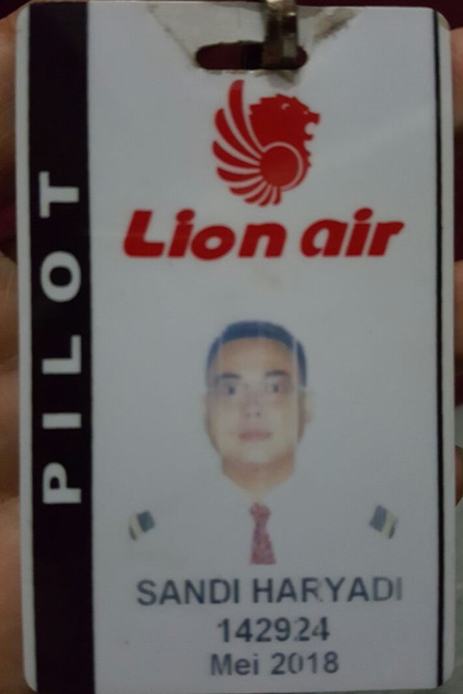 Oknum Pilot Lion Air Pemakai Narkoba Direhabilitasi Oknum Pilot Lion Air Pemakai Narkoba Direhabilitasi