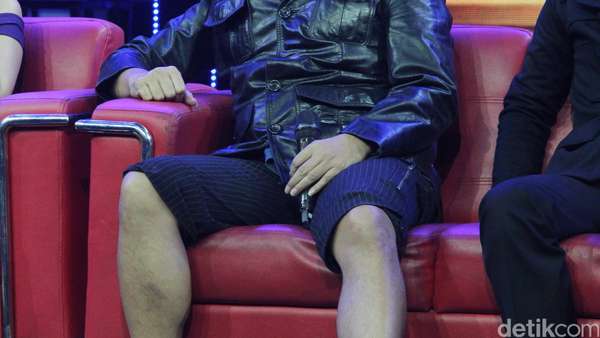 Man in Black Ahmad Dhani Man in Black Ahmad Dhani