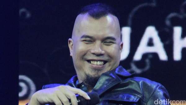 Man in Black Ahmad Dhani Man in Black Ahmad Dhani