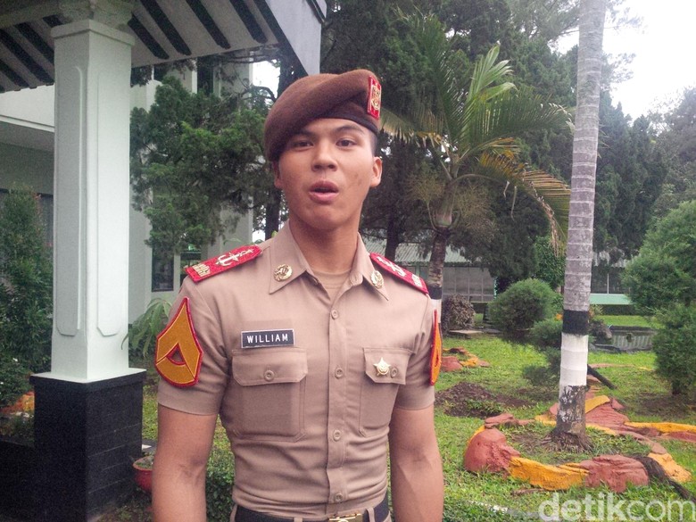 Cerita William Mendapatkan Pesan Mengharukan saat Jenguk Guru SD Cerita William Mendapatkan Pesan Mengharukan saat Jenguk Guru SD