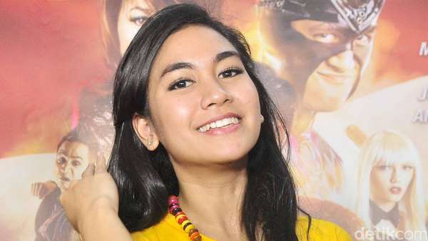 Si Geulis Anisa Rahma Si Geulis Anisa Rahma