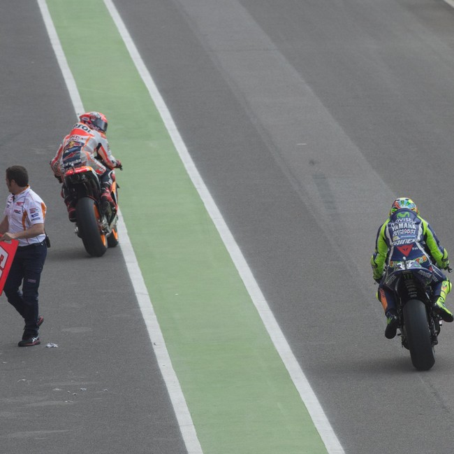 Bautista Tabrak Mekanik, Rossi dan Marquez Usulkan Pembatasan Kecepatan di Pit Bautista Tabrak Mekanik, Rossi dan Marquez Usulkan Pembatasan Kecepatan di Pit