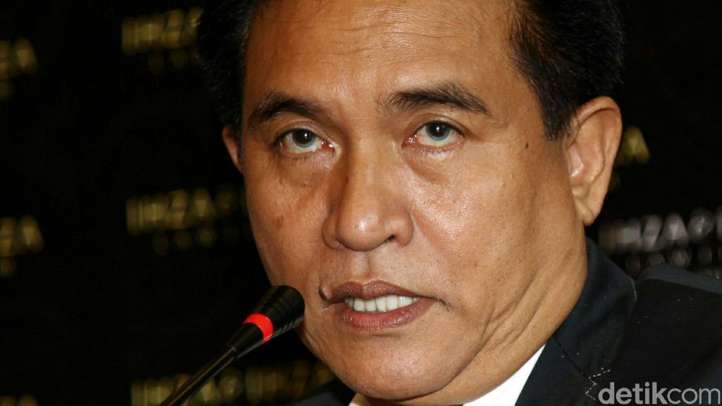 Yakin Akan Didukung Parpol, Yusril Siap Head to Head Lawan Ahok Yakin Akan Didukung Parpol, Yusril Siap Head to Head Lawan Ahok