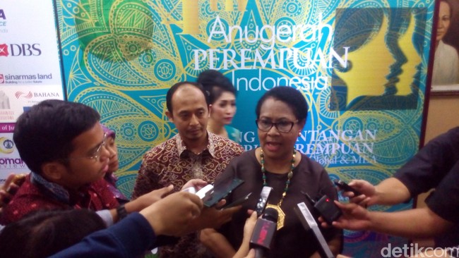 Ini Respons Menteri Yohana Soal Siswi yang Diperkosa 14 Orang di Bengkulu Ini Respons Menteri Yohana Soal Siswi yang Diperkosa 14 Orang di Bengkulu