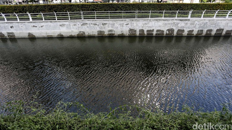 Wajah Sungai di Jakarta Terkini