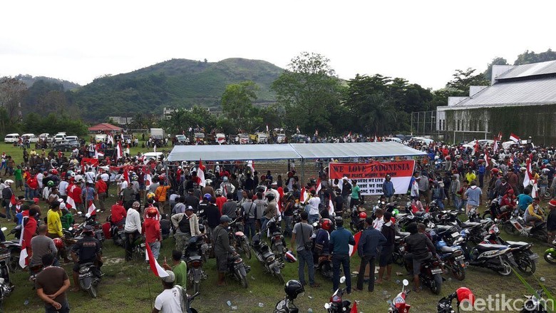 Ribuan Warga Papua Turun ke Jalan di Jayapura: Dukung NKRI!