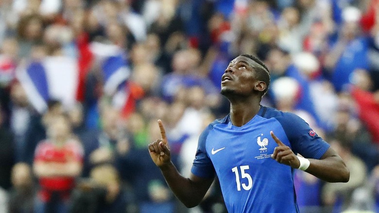 Rekrut Pogba, Bukti Ambisi Besar Setan Merah