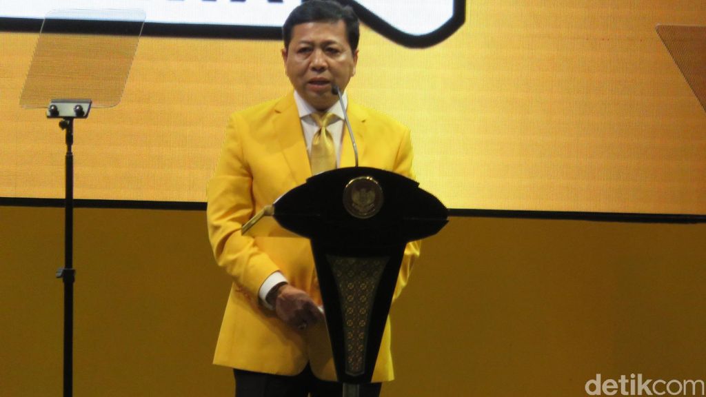 Novanto Banggakan Elektabilitas Golkar Melesat Setelah Capreskan Jokowi di 2019 Novanto Banggakan Elektabilitas Golkar Melesat Setelah Capreskan Jokowi di 2019