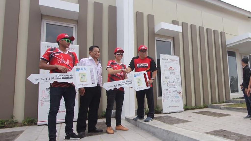 Lagi, Hadiah Besar untuk Owi/Butet Plus Rumah Rp 1,5 M Lagi, Hadiah Besar untuk Owi/Butet Plus Rumah Rp 1,5 M