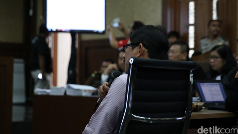 Sidang Jessica Wongso Berlangsung Gaduh, Persidangan Diskors 1 Jam