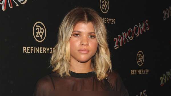Gebetan Justin Bieber Makin Seksi Aja Gebetan Justin Bieber Makin Seksi Aja