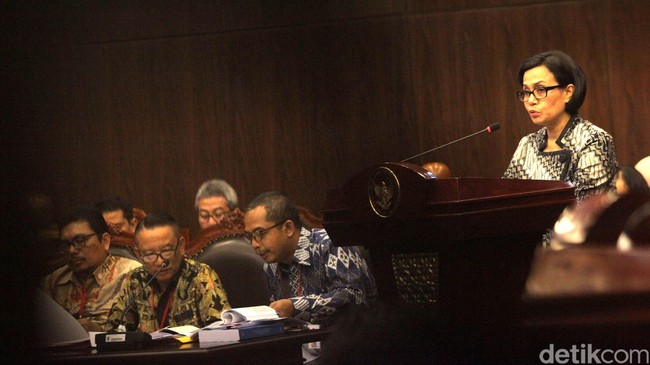 Ini Jawaban Sri Mulyani Atas Dalil Penggugat UU Tax Amnesty Ini Jawaban Sri Mulyani Atas Dalil Penggugat UU Tax Amnesty