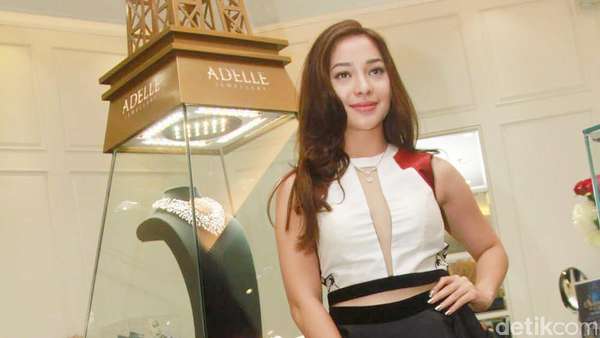Nikita Willy Makin Seksi Nikita Willy Makin Seksi