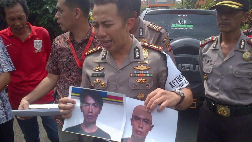 Polisi Sebut Emon Penculik Gadis Mengubah Penampilan untuk Kelabui Petugas Polisi Sebut Emon Penculik Gadis Mengubah Penampilan untuk Kelabui Petugas