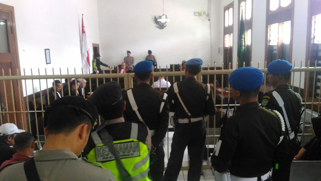 Satu Terdakwa Pengeroyok Pratu Galang Terancam 12 Tahun Bui Satu Terdakwa Pengeroyok Pratu Galang Terancam 12 Tahun Bui