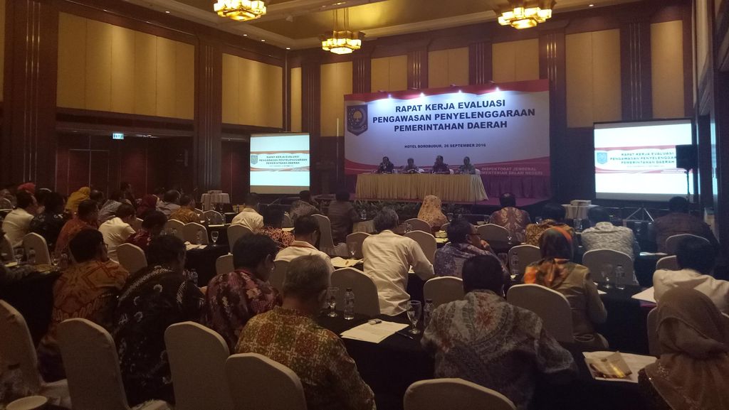 Mendagri: Politik Dinasti Sah-sah saja, Tinggal Kontrol Masyarakat yang Ketat Mendagri: Politik Dinasti Sah-sah saja, Tinggal Kontrol Masyarakat yang Ketat