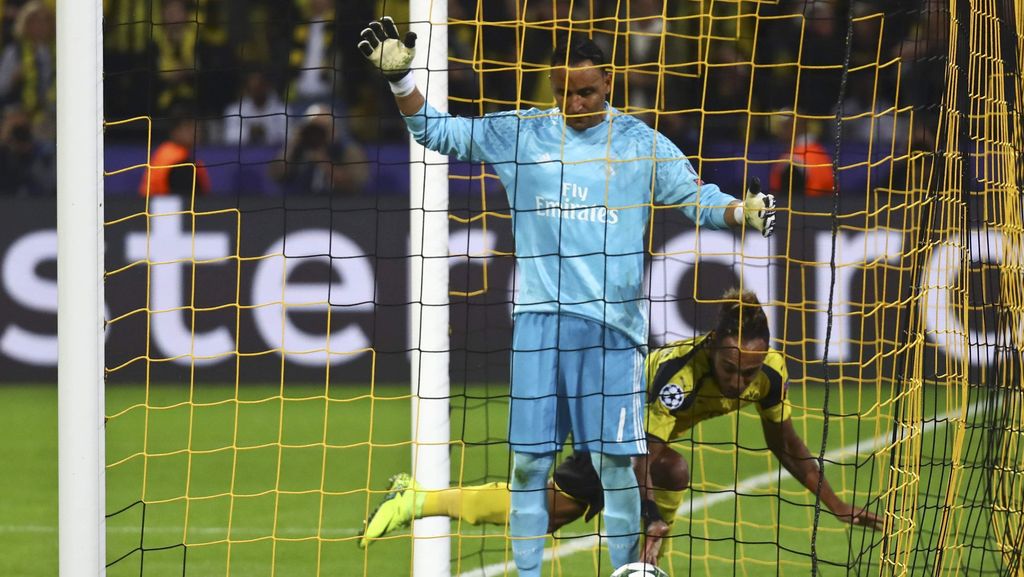 Akui Bikin Kesalahan, Keylor Navas Tetap Dipuji Zidane Akui Bikin Kesalahan, Keylor Navas Tetap Dipuji Zidane