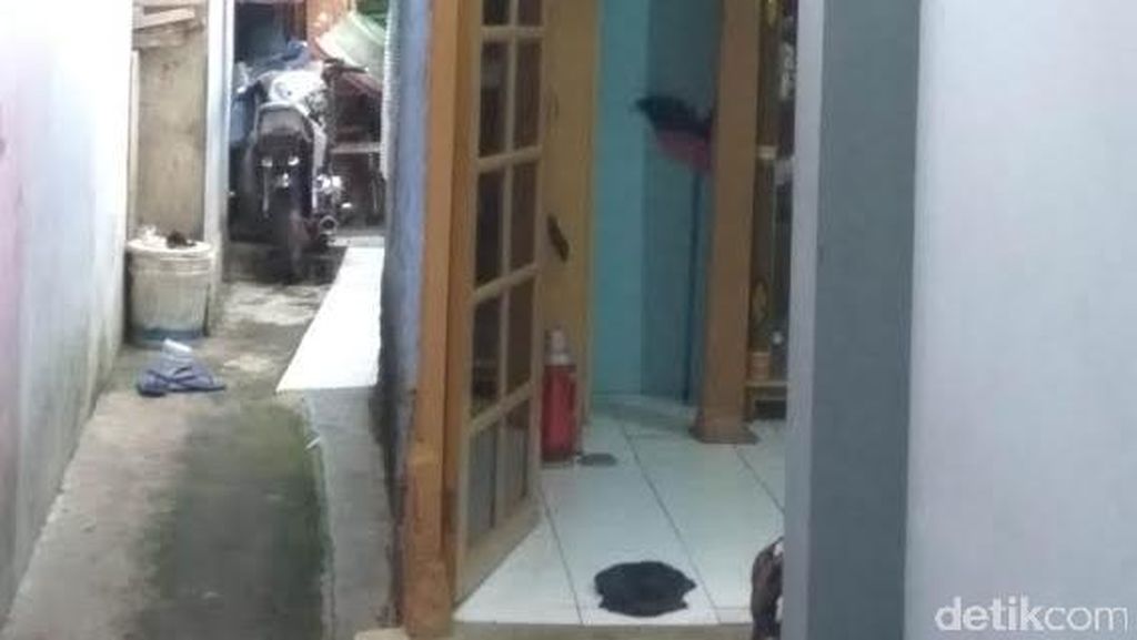 Keluarga Ikhlas, Cabut Aduan Atas Teman yang Ikat Sandi ke Tiang Saat Rayakan Ultah Keluarga Ikhlas, Cabut Aduan Atas Teman yang Ikat Sandi ke Tiang Saat Rayakan Ultah