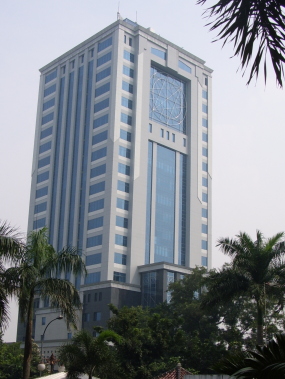 http://images.detik.com/content/2009/07/01/5/depkeu-dalam.jpg