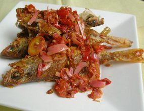 ikan goreng honje