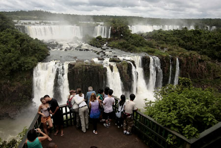Air-Terjun-Iguazu