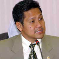 MUHAIMIN-LUAR.jpg