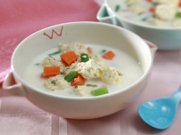 Resep Sup: Sup Gurih Bakso Ayam