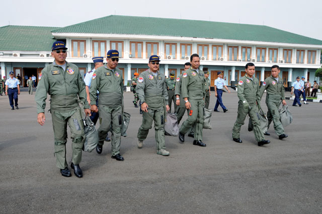 Wing Penerbang Kehormatan Untuk Panglima TNI dan Kasad
