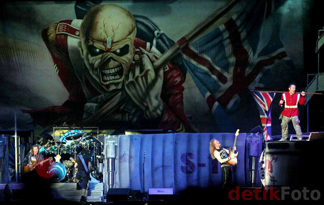 http://images.detik.com/content/2011/02/18/431/maiden6.jpg