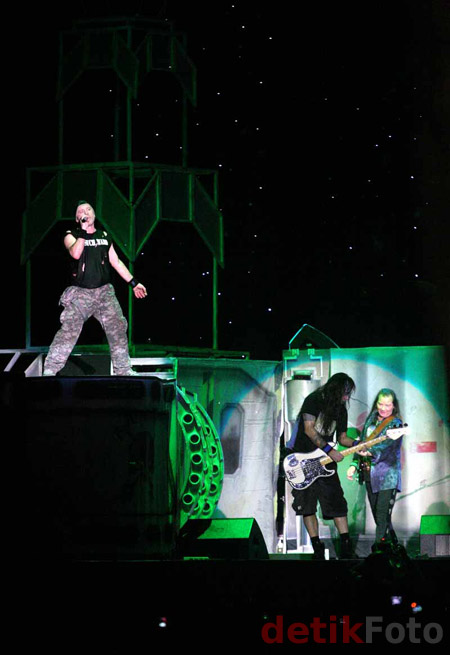 http://images.detik.com/content/2011/02/18/431/maiden7.jpg