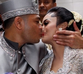 foto krisdayanti ciuman dengan raul