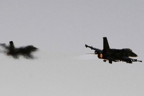 Jet-jet Tempur Israel Bombardir Gaza