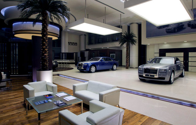 Showroom Terbesar Rolls-Royce